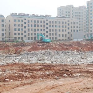 萊蕪茂業項目土石方開挖及外運工程